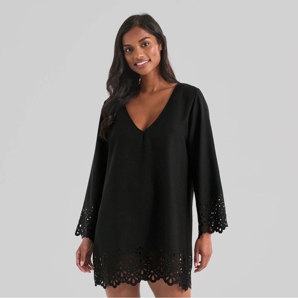 Doe & Rae Other - Doe & Rae Black V-Neck Laser-Cut Swim Coverup